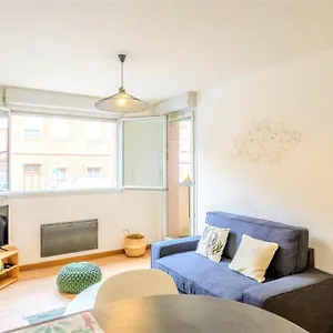 Le Montmorency - Free Parking - Airbus - Netflix , Toulouse France