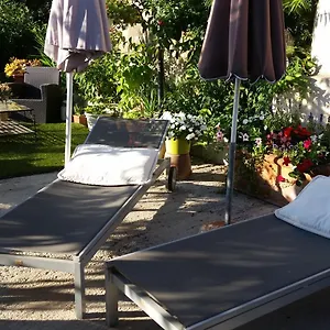 La Tuiliere Homestay